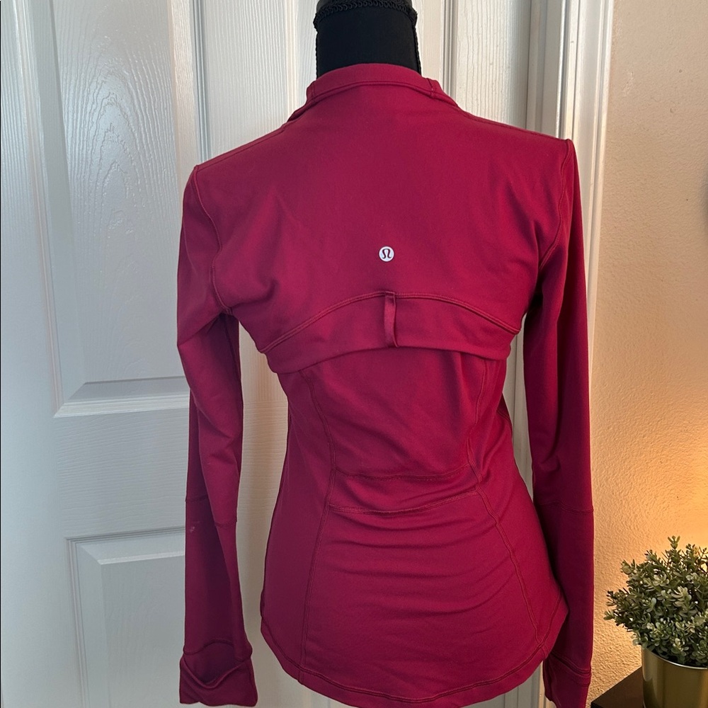 Lululemon jacket - Picture 2 of 3